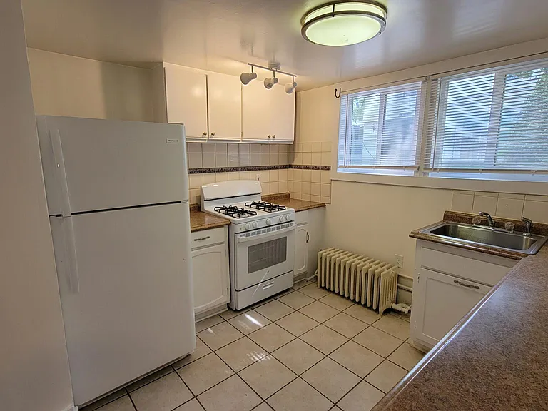 8303 Flower Ave #5 — Photo 4