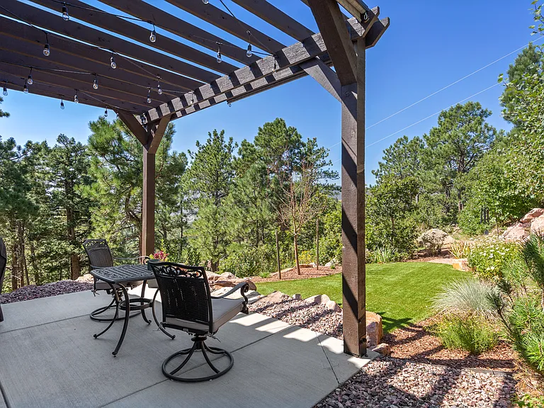 3175 Hamal Cir — Photo 42