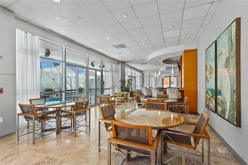 1 bed, 1.0 bath, 781 sqft, $1,750 — Photo 4