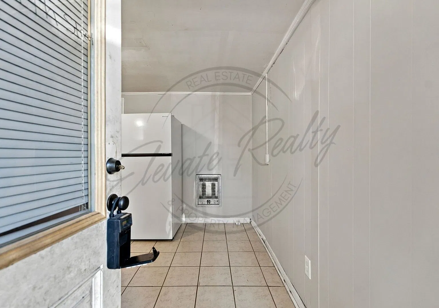 One Month Free Rent: Fall In Love With This First Floor One Bedroom Near Tennessee Tech! — Photo 2