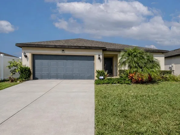 906 Swaying Sawgrass Ave, Ruskin, FL 33570