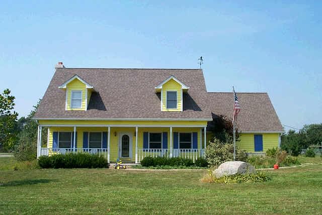 1st image of 5594 N Arrowhead Dr