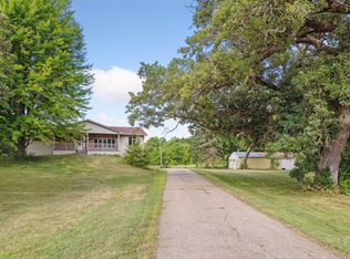 6593 Clementa Ave SW, Montrose, MN 55363