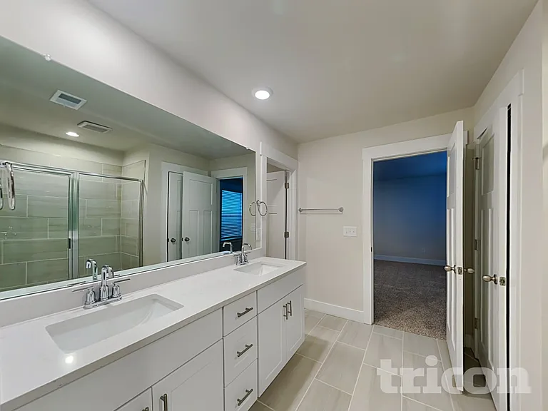 300 Allenby Ln — Photo 10