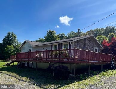 283 Brooklyns Way, Great Cacapon, WV, 25422