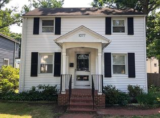 1077 S Edison St, Arlington, VA