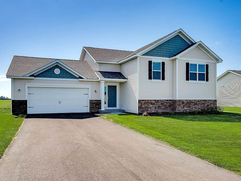 1st image of 19036 Engle Wood Dr