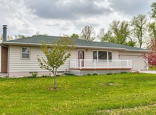 567 NW Maple St, Elkhart, IA 50073