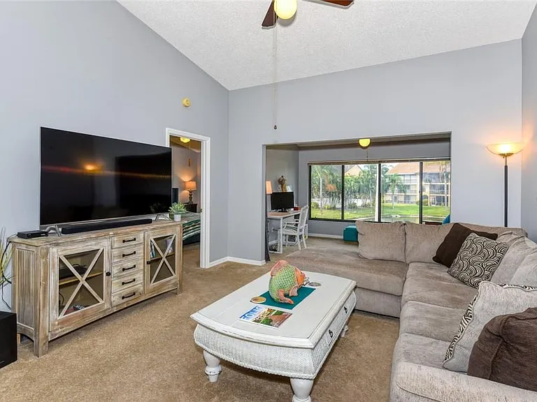 5652 Ashton Lake Dr #5652 — Photo 5