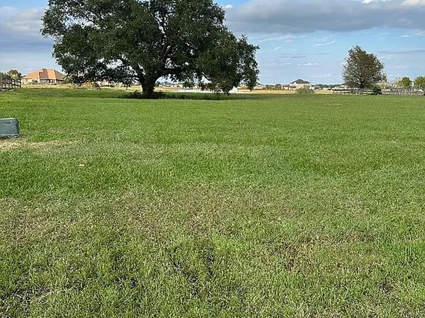 6610 Brazos Lakes Dr, Richmond, TX 77469