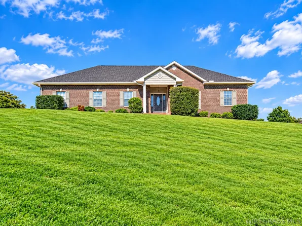 205 W Sommer Oak Dr, Enterprise, AL 36330
