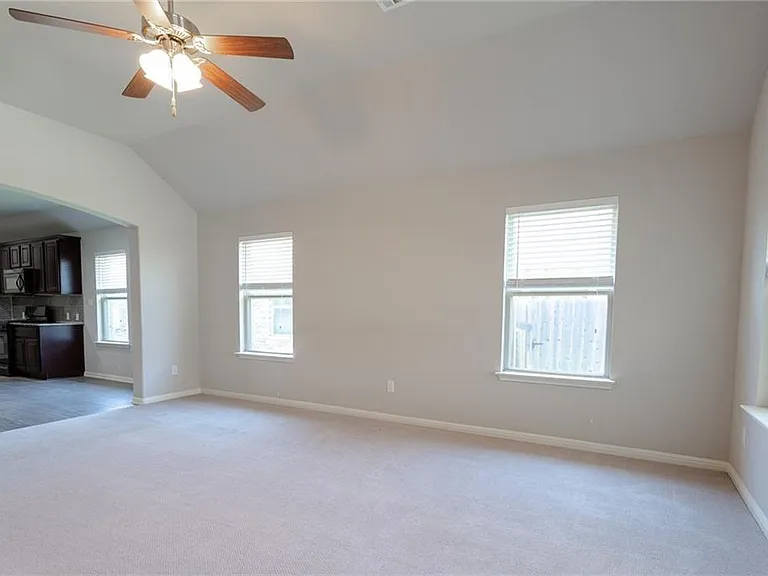 8238 Arezzo Dr — Photo 22