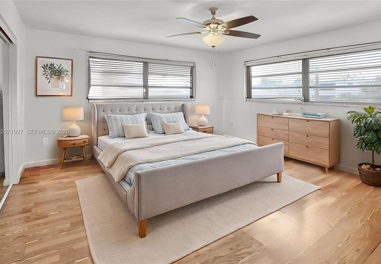 Eldorado Plaza West Condo — Photo 3