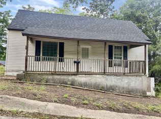 301 Hammett St, Honea Path, SC 29654