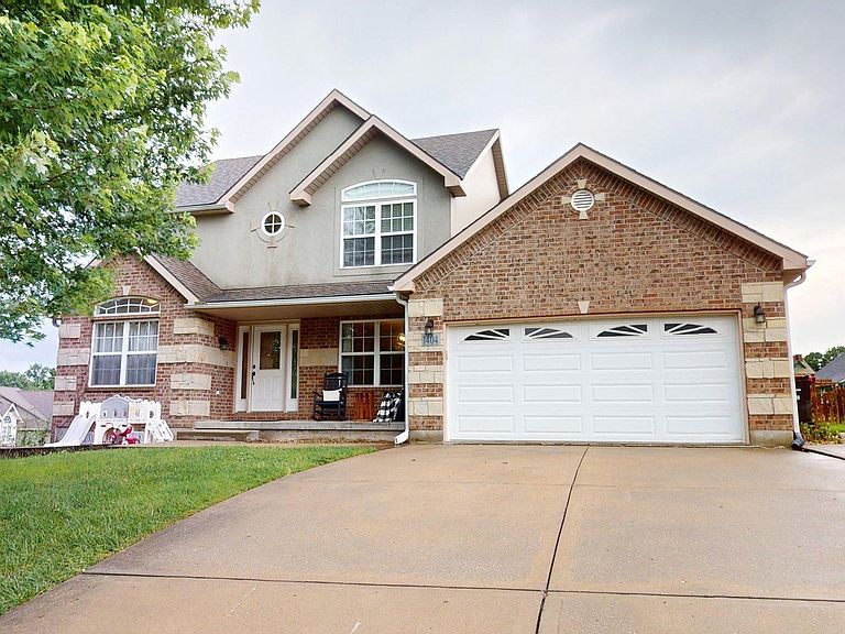 Listing photo 2