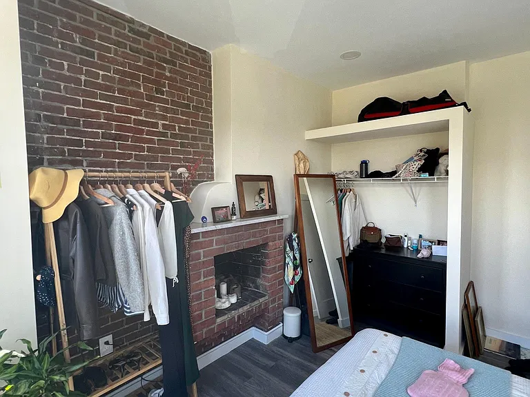 21 Cortes St #4 — Photo 5