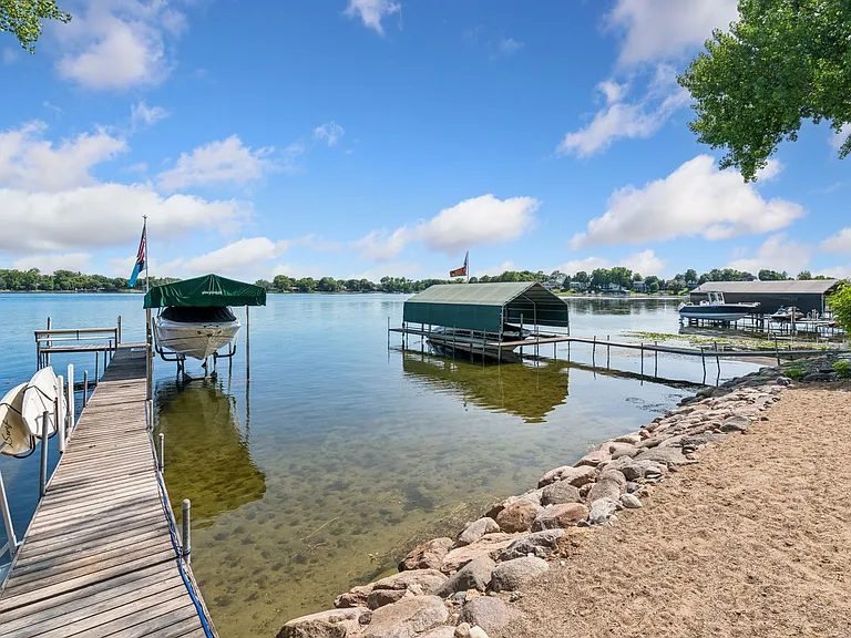 4941 Island View Dr — Photo 1