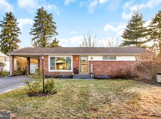 2452 Bradford Dr, York, PA