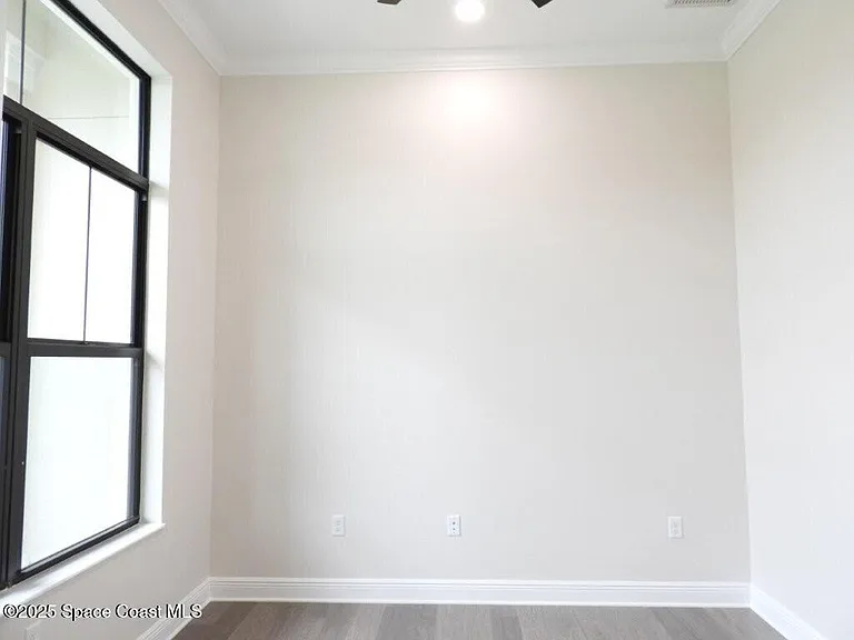 8555 Henry Ave — Photo 5