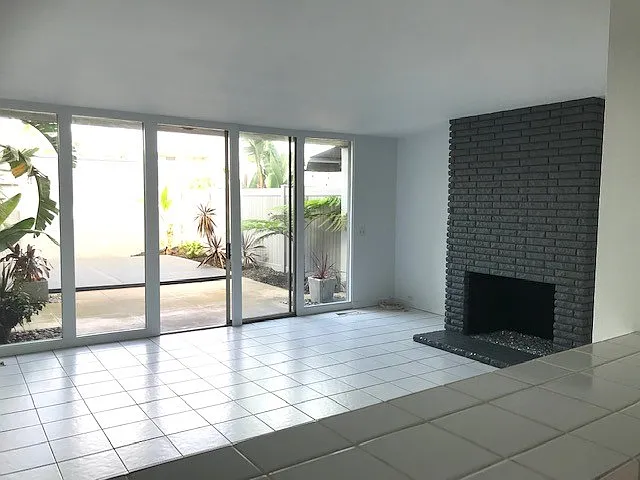 4065 Warner Ave — Photo 10