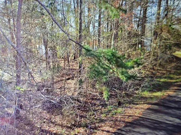 12312 Fellowship Dr, Charlotte, NC 28262