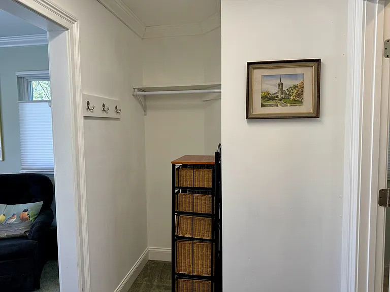 891 Leona Dr — Photo 41
