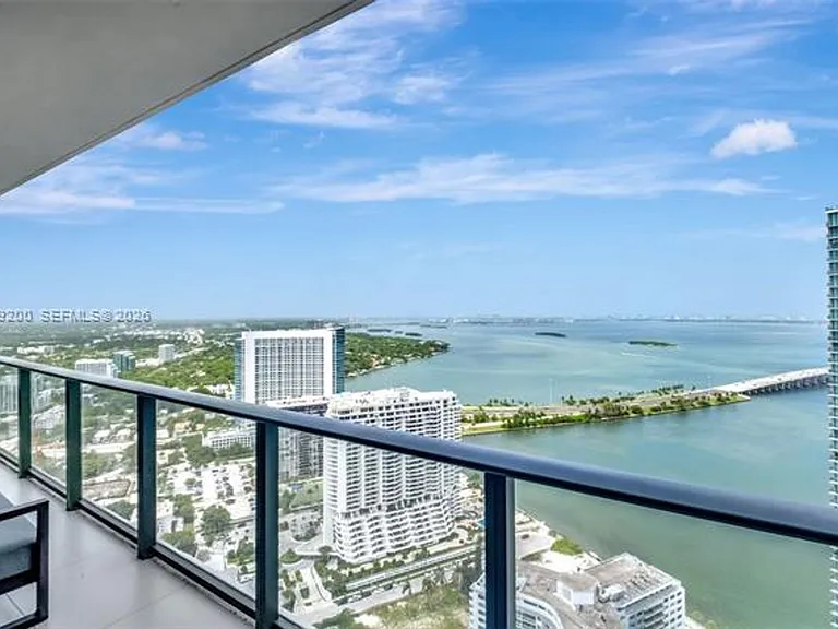 501 NE 31st St #Penthouse 4302 — Photo 23