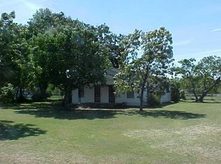 210 S Fairpark St, Riesel, TX 76682