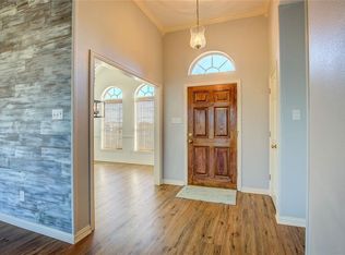 811 Eugene Ln, Nevada, TX 75173