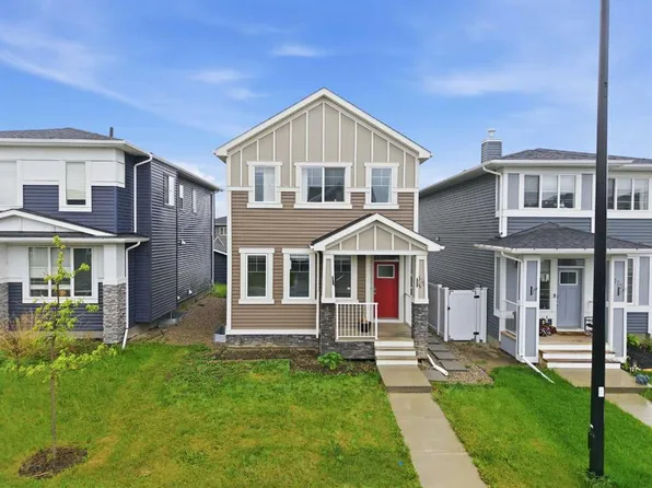 171 E Chelsea Rd, Chestermere, AB T1X 1Z3
