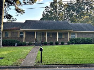 1701 Millcreek Dr, Arkadelphia, AR 71923