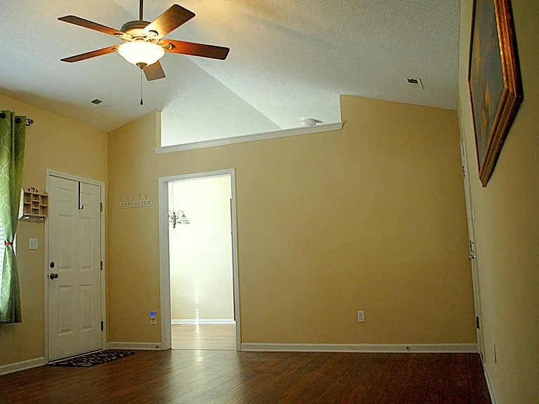 805 Perry Howard Rd — Photo 5