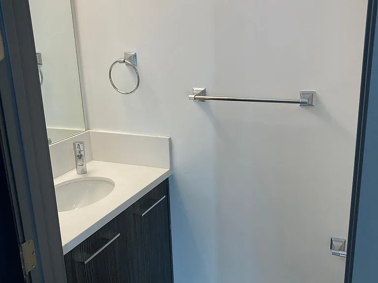 3821 W Avenue 43 — Photo 17
