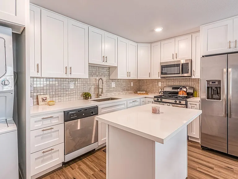 Kitchen in 1 bed