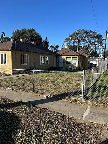 8654 Bennett Ave Photo 1