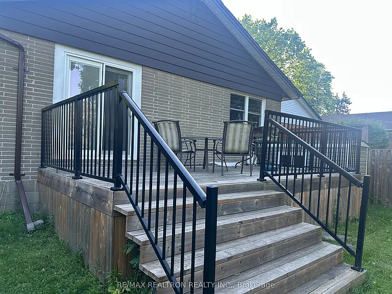 135 Treverton Dr #MAIN — Photo 18