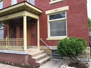 142 W 6th Ave — Photo 17