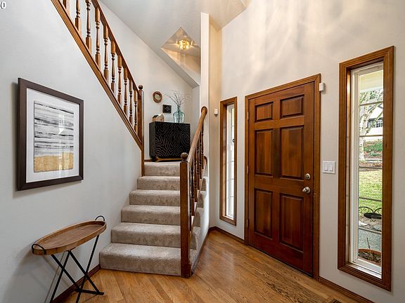 3rd image of 2446 Southslope Way