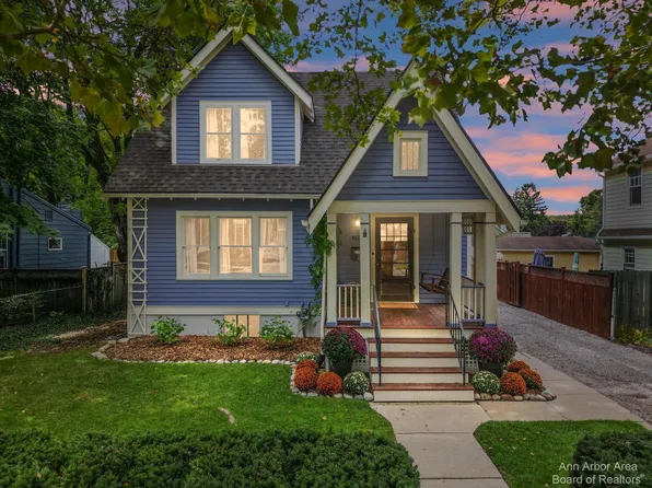 1002 S 7th St, Ann Arbor, MI 48103