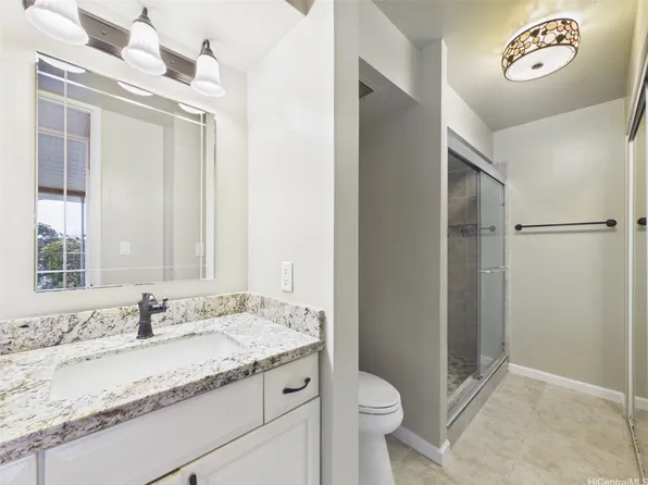1600 Wilikina Dr APT A604, Wahiawa, HI 96786