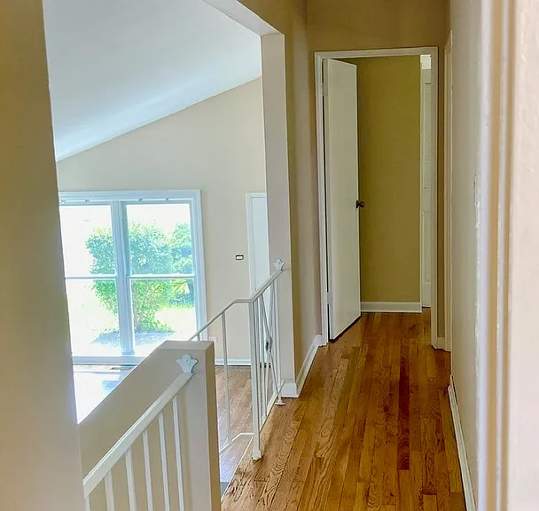 710 W Ridge Rd — Photo 11