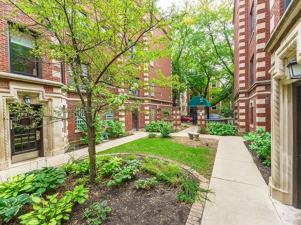 1st image of 926 W Ainslie St APT 1S