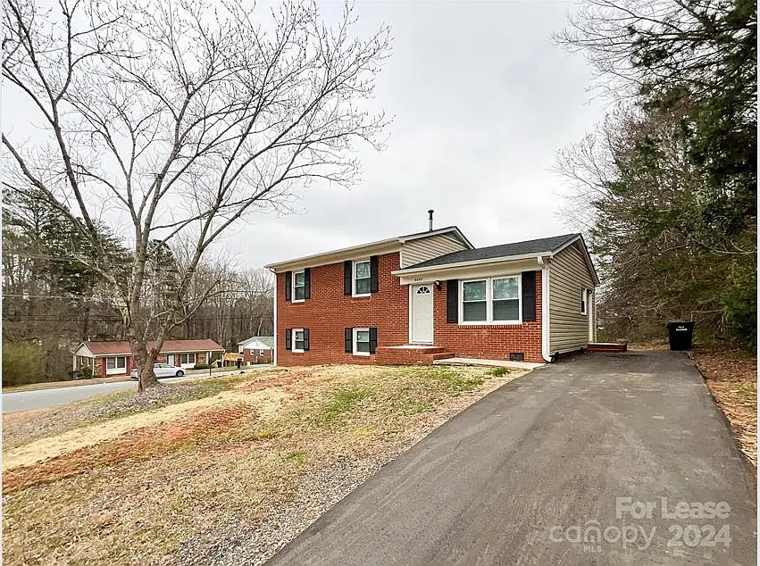 3 bed, 1658 sqft, $1,795 — Photo 1