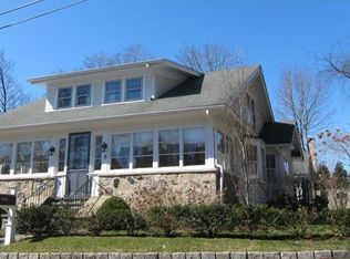 9 Fairview Ave, Darien, CT 06820