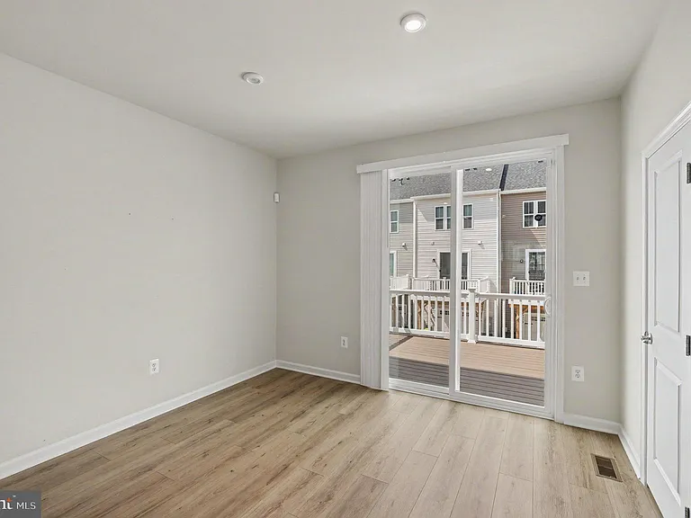 4706 Torrey Ln — Photo 10