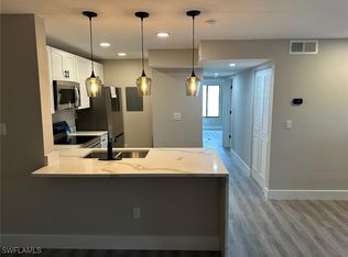 9970 Sailview Ct APT 12, Fort Myers, FL 33905