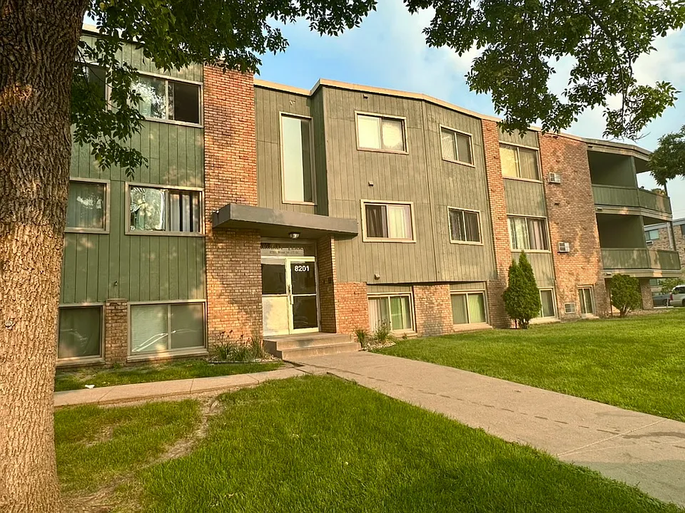 Virginia Terrace Exterior