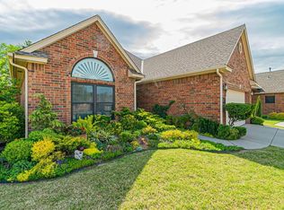 3209 Pinehurst Dr, Norman, OK 73072