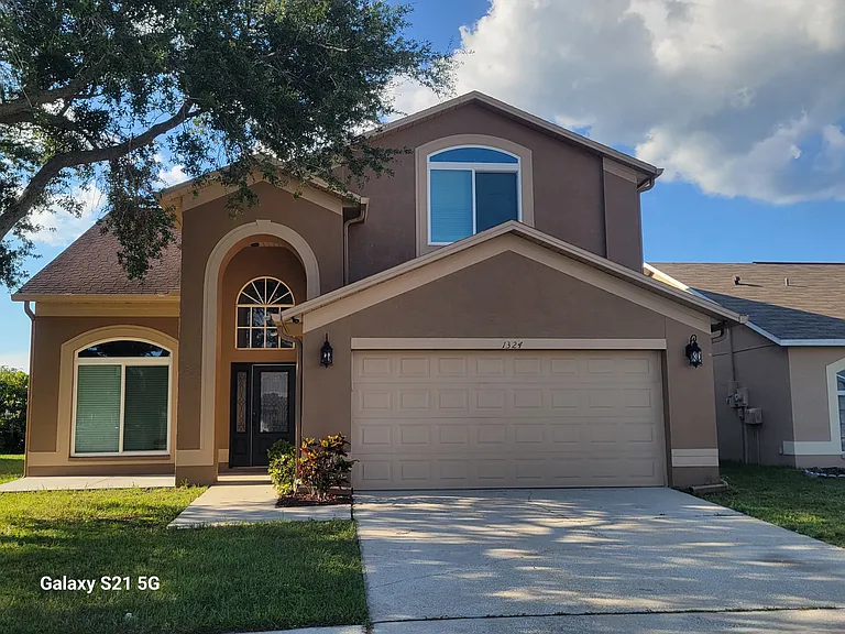 1324 Franford Dr — Photo 1