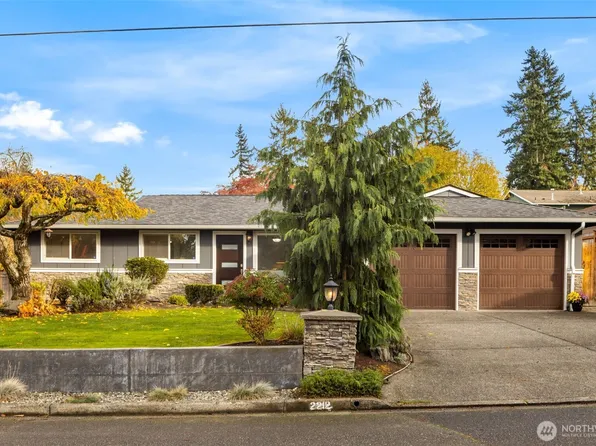 2212 168th Avenue NE, Bellevue, WA 98008